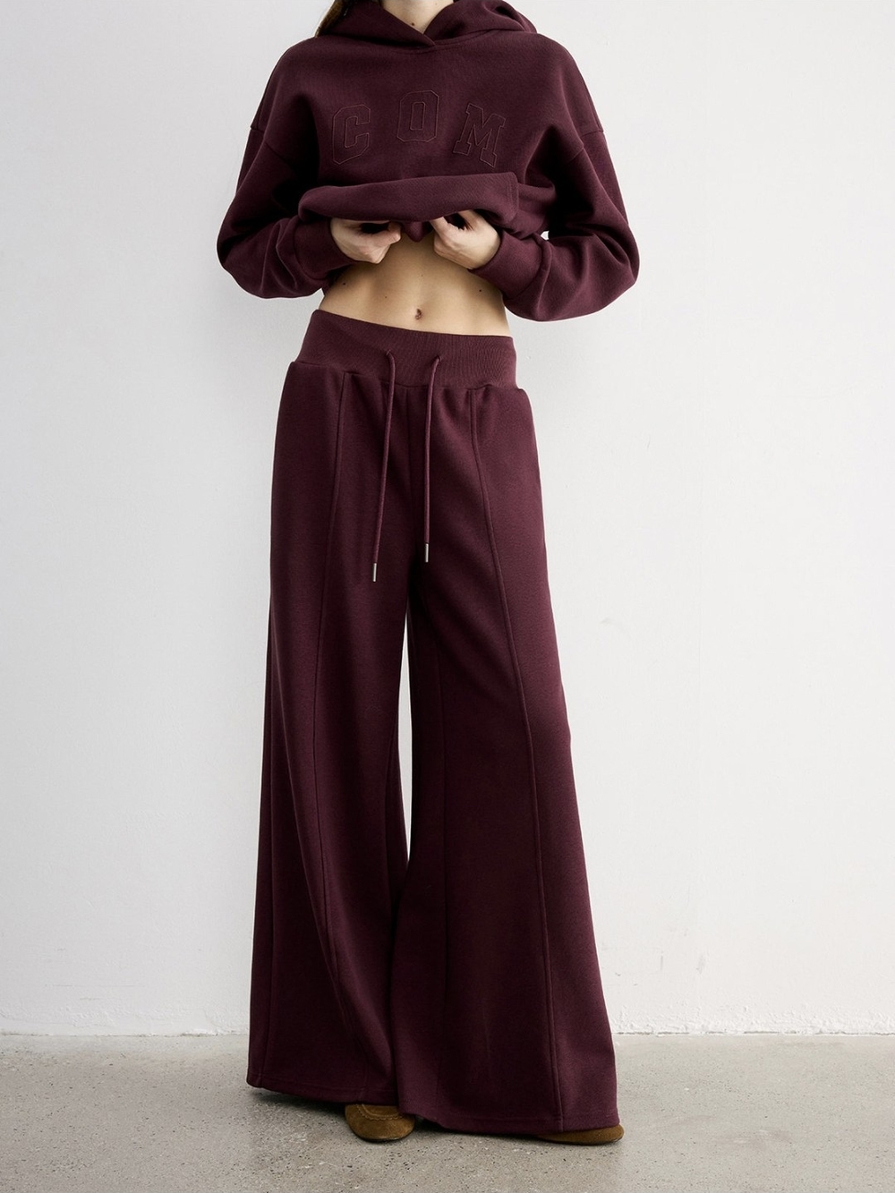 Commense Wide-Leg Knit Pants in Deep Burgundy